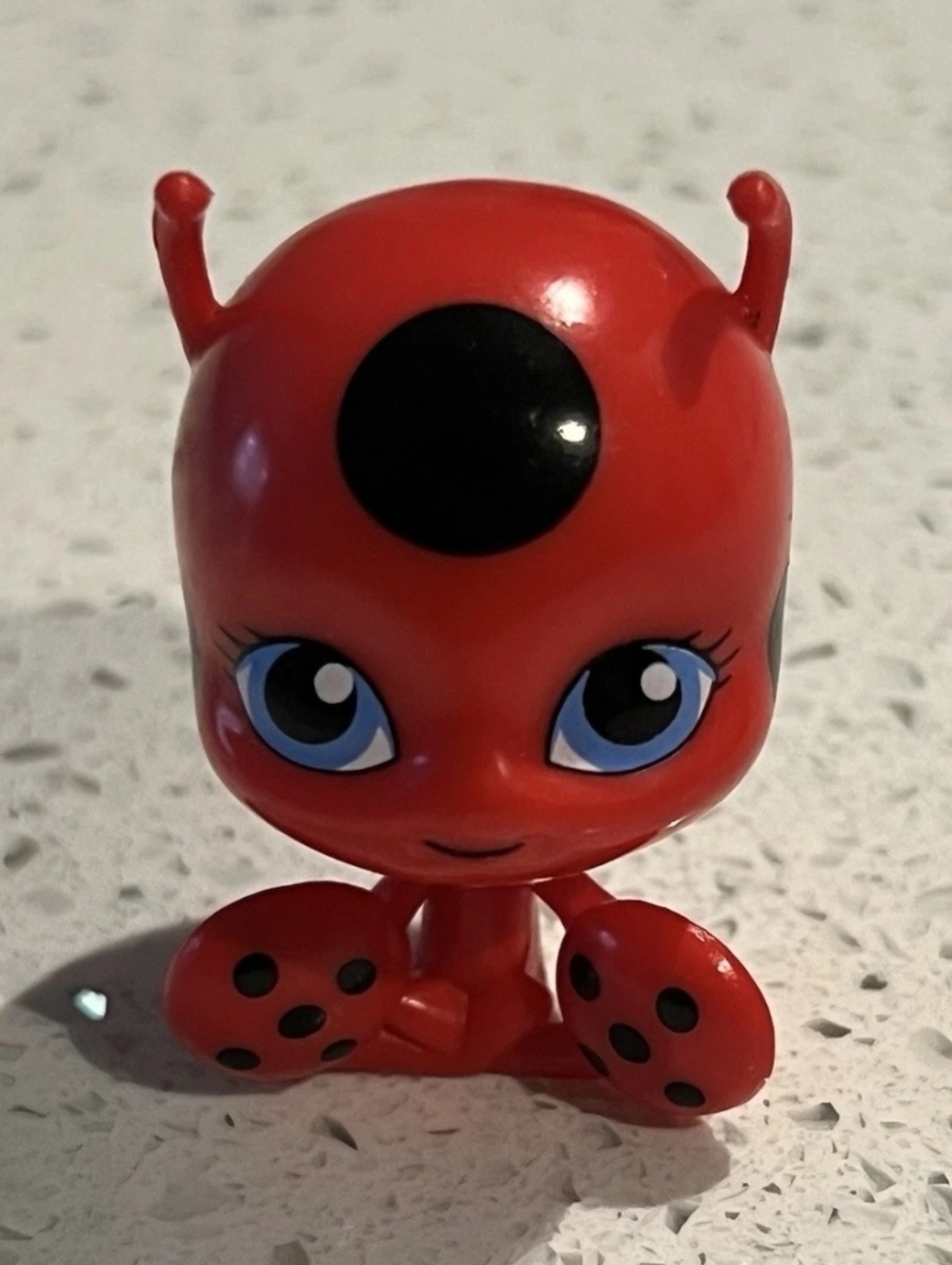 New Miraculous Ladybug Mini Figure Kwami Surprise Box Tikki